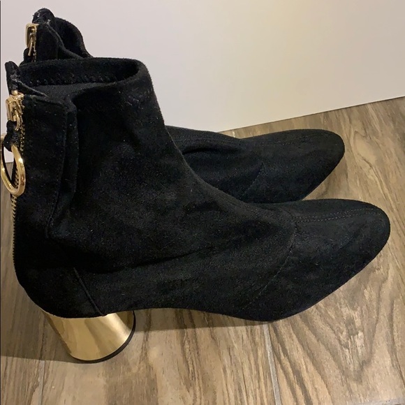 COPY - Zara ankle suede boot - Picture 2 of 4